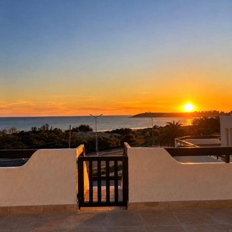 Brisas al mar - One-Bedroom Apartment - 10