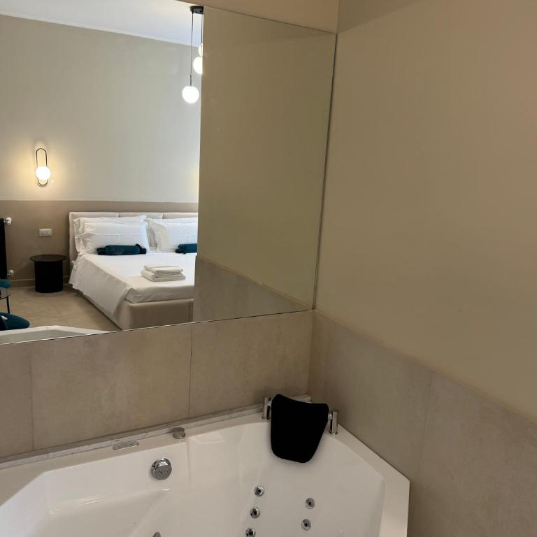 Maison ì room, suite & apartment - Double Room with Spa Bath - 1