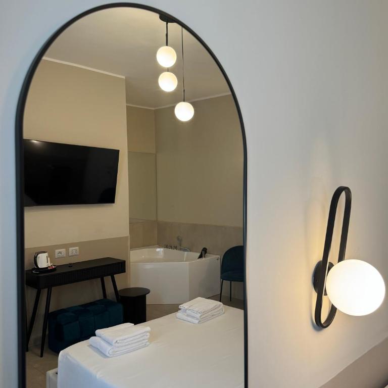 Maison ì room, suite & apartment - Double Room with Spa Bath - 13
