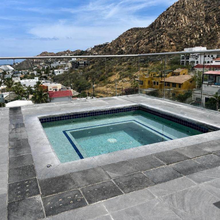 Cabo Skyview Retreat- Rooftop Pool & Gym - Apartamento de 2 dormitorios - 24