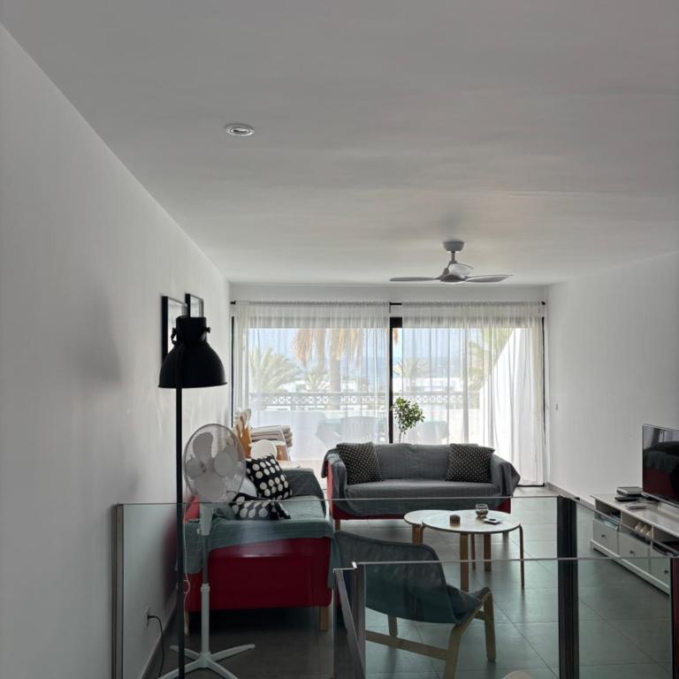 Bonito y espacioso apartamento al lado de la playa. - Appartement 2 Chambres - 15