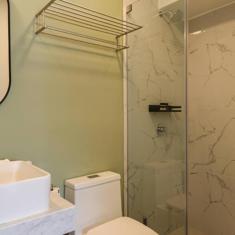 Prime 2BR with Balcony in Miraflores - Two-Bedroom Apartment with Balcony - 21