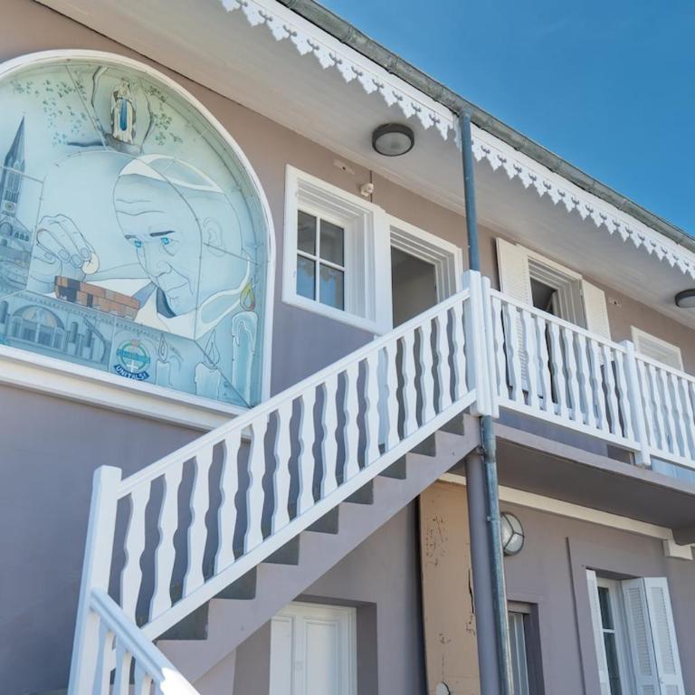 Close to Sanctuaires - Premium comfort - Easy parking - Appartement 2 Chambres - 17