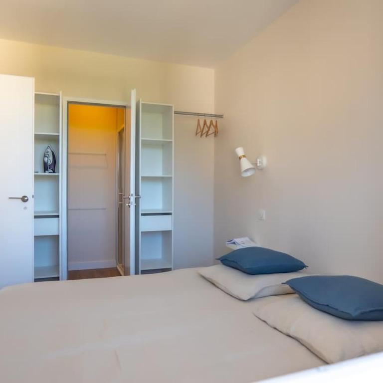 Close to Sanctuaires - Premium comfort - Easy parking - Appartement 2 Chambres - 27