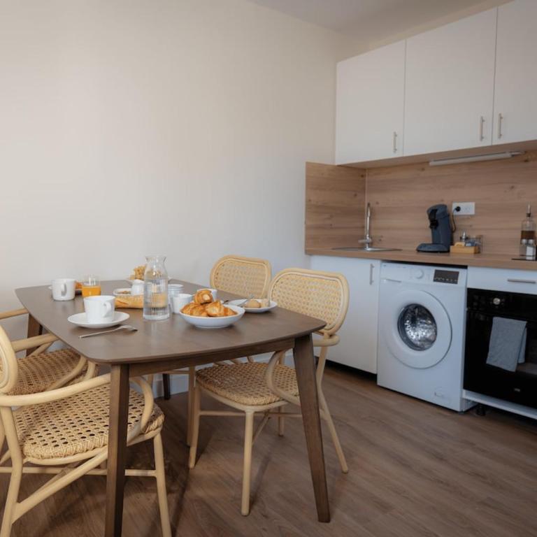 Close to Sanctuaires - Premium comfort - Easy parking - Appartement 2 Chambres - 36