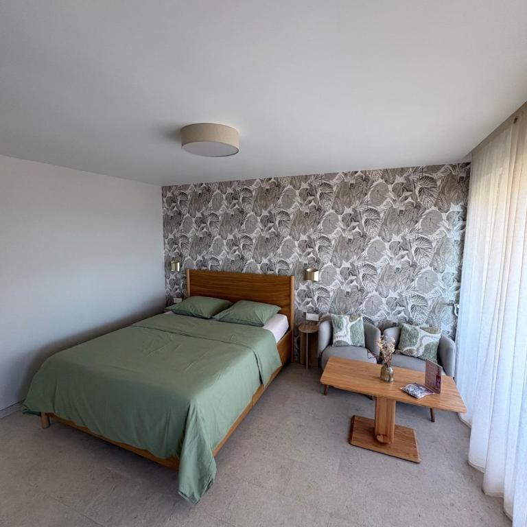 Appartement vue mer, Sainte-Maxime, France - One-Bedroom Apartment with Sea View - 4