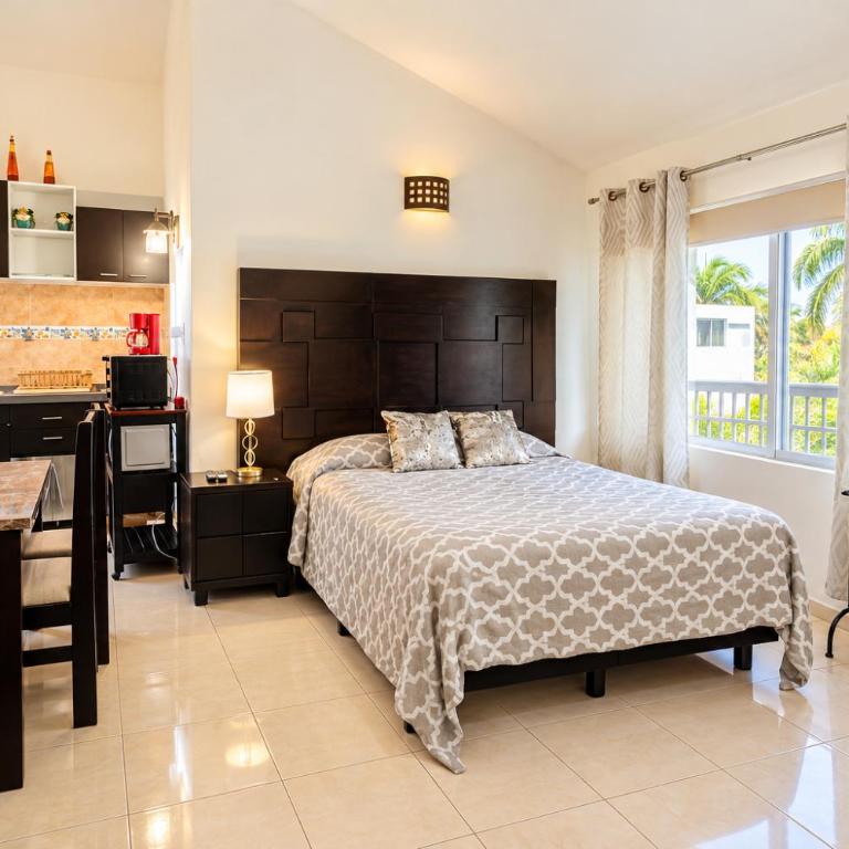 Casa Playa en Zona Hotelera de Cancún - Studio Apartment with Sea View - 29