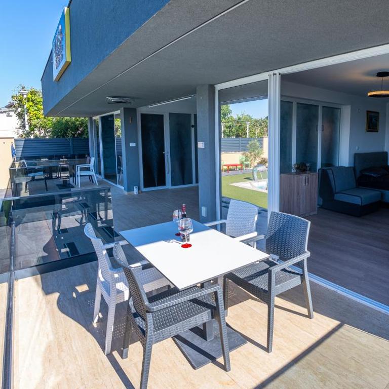 Villa NEA 3D - Vila sa Sopstvenim Bazenom - 8