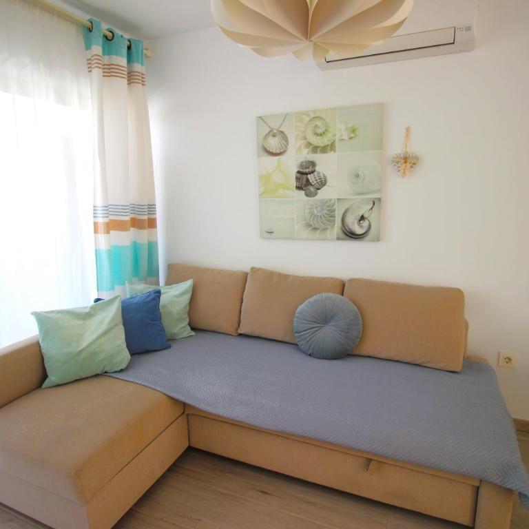Blue Harmony Apartment - One-Bedroom Apartment - 10
