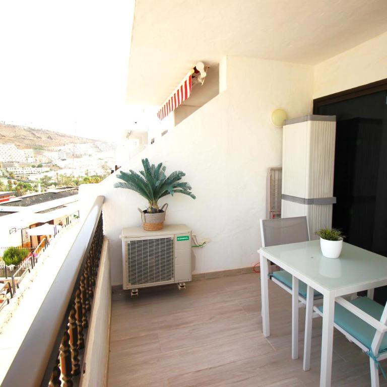 Blue Harmony Apartment - One-Bedroom Apartment - 4