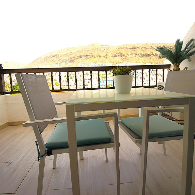 Blue Harmony Apartment - One-Bedroom Apartment - 13