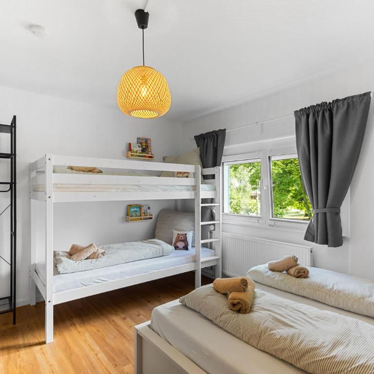 Ferienwohnung Bergtraum mit Pool und Sauna - Apartment mit 2 Schlafzimmern - 25