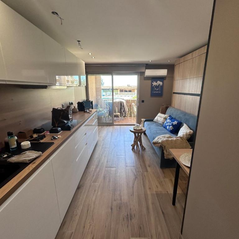 PLEIN SOLEIL climatisé piscine parking - Appartement 1 Chambre - 28
