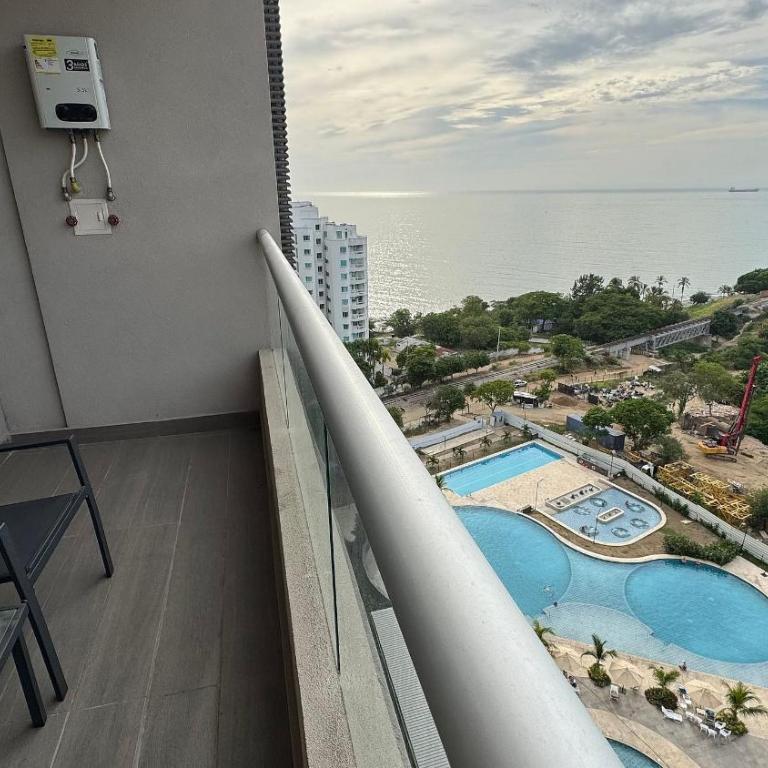 Apartaloft Facing the Sea & Pools | Don Jaca - One-Bedroom Apartment - 19