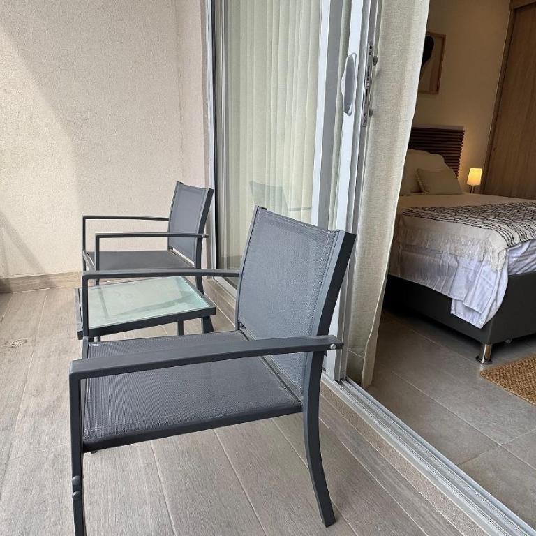 Apartaloft Facing the Sea & Pools | Don Jaca - One-Bedroom Apartment - 20
