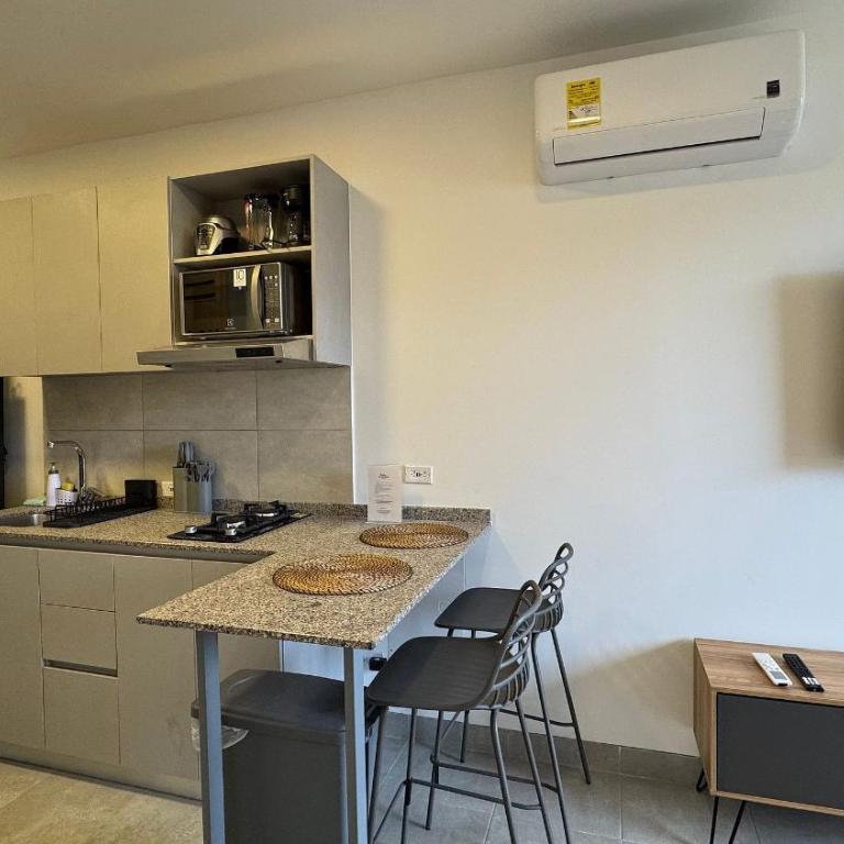 Apartaloft Facing the Sea & Pools | Don Jaca - One-Bedroom Apartment - 31