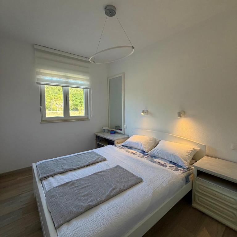 Villa Angolo Verde - Two-Bedroom Villa - 2