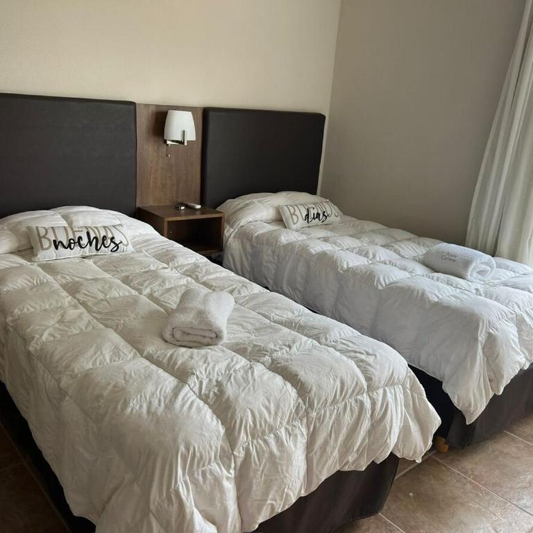 Apart frente al rio Miami Beach & Sierras - Two-Bedroom Apartment - 3