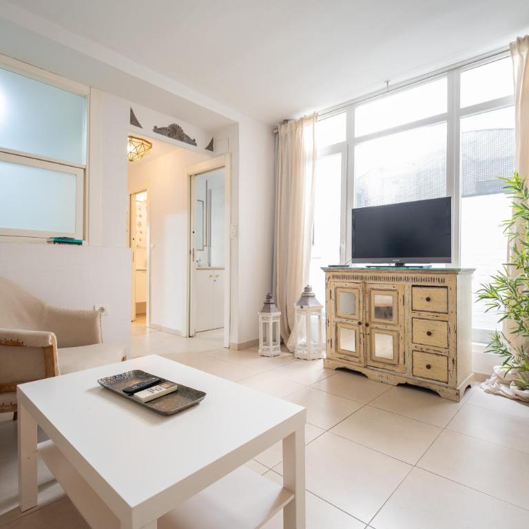 Apartamento en Centro con dos baños y parking - Appartement 1 Chambre - 15