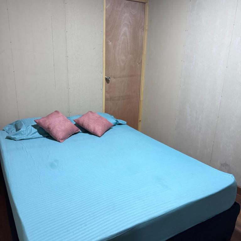 Hostal sirena baru - Double Room with Balcony and Sea View - 9