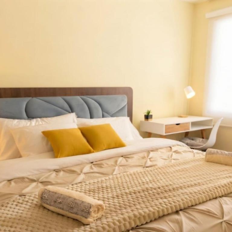 Amplio departamento CENTRO NORTE con PARQUEADERO - Two-Bedroom Apartment - 15