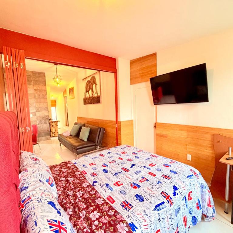 Loft Estilo y Diseño, Alberca con Calefacción! Cuernavaca somos los únicos en ofrecerte 2 jacuzzis climatizados y sistema de hidromasaje tipo Spa! Amplia y lujosa cama para alberca! Terraza privada con asador de carbon! 3 smart TV, Wi-Fi Gratis! - Apartamento de 2 dormitorios con vistas a la piscina - 17