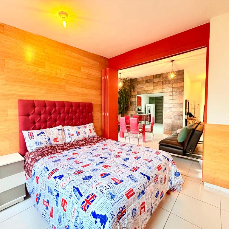 Loft Estilo y Diseño, Alberca con Calefacción! Cuernavaca somos los únicos en ofrecerte 2 jacuzzis climatizados y sistema de hidromasaje tipo Spa! Amplia y lujosa cama para alberca! Terraza privada con asador de carbon! 3 smart TV, Wi-Fi Gratis! - Apartamento de 2 dormitorios con vistas a la piscina - 16