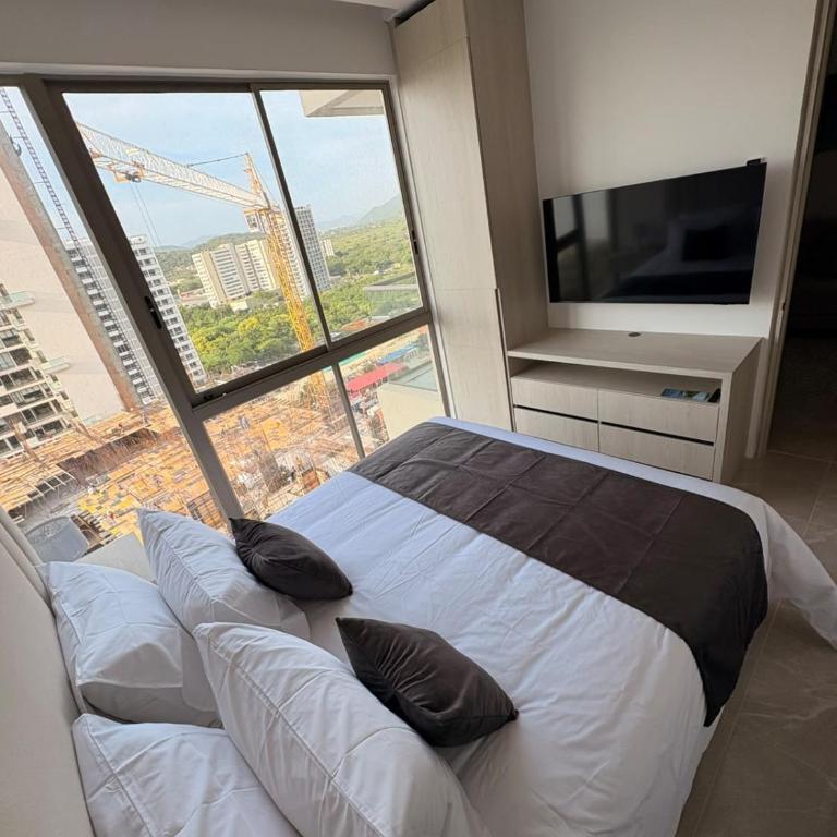 Amplio Apartamento Con Balcón - Apartamento de 3 dormitorios - 6