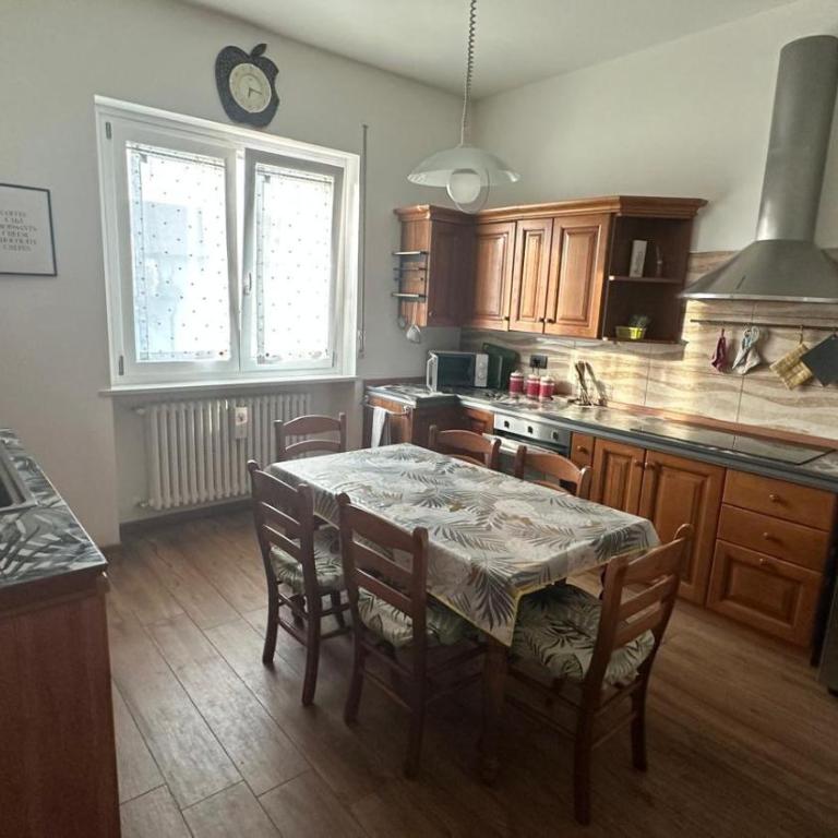 Summer Home Peschiera Zona -Pederzoli-Stazione - Appartamento con 2 Camere da Letto - 32