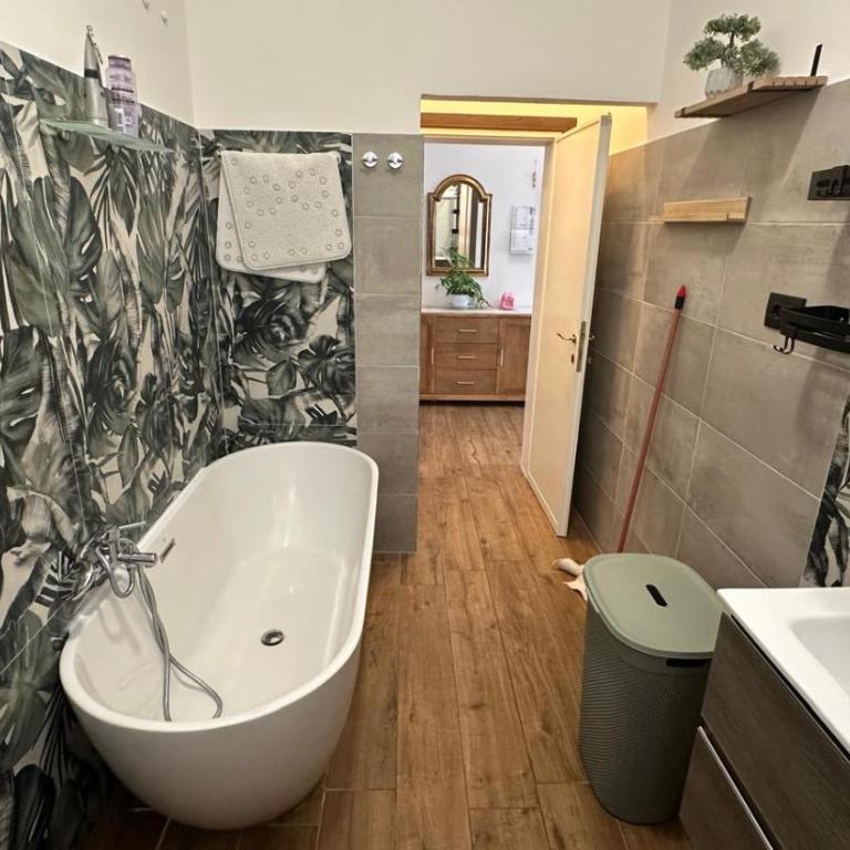 Summer Home Peschiera Zona -Pederzoli-Stazione - Appartamento con 2 Camere da Letto - 30