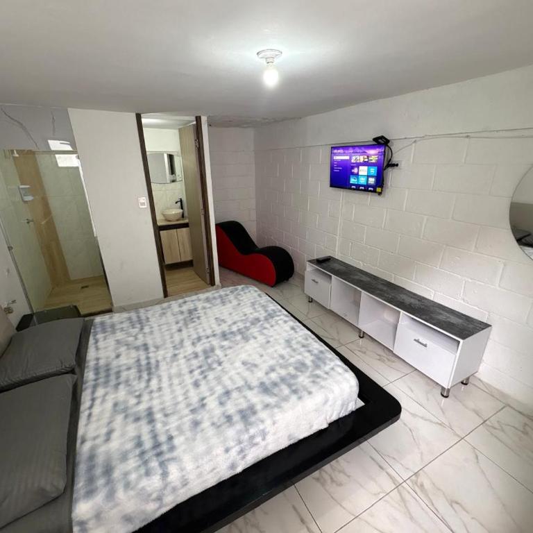 Hotel Titan Plaza 80 - Habitación Doble con baño privado - 2
