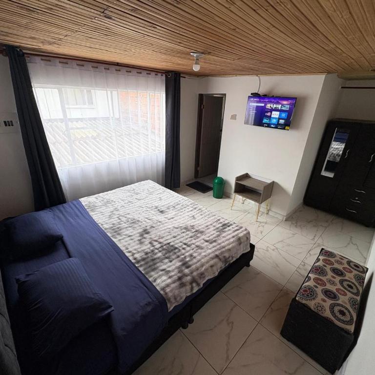 Hotel Titan Plaza 80 - Habitación Doble con baño privado - 2