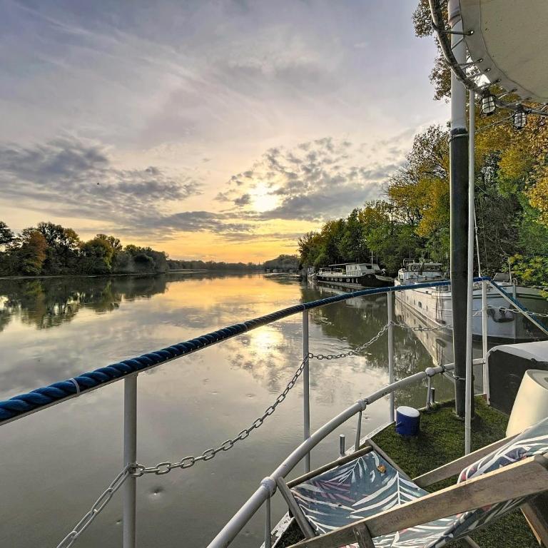 Péniche Le Makara - Mobilheim - 1