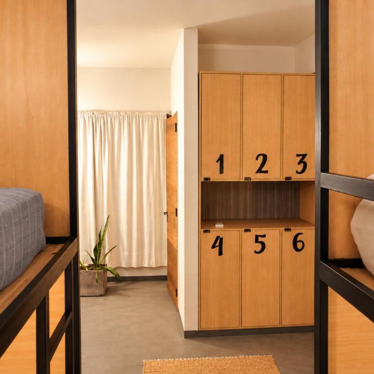 Hostel Cha - Cama en habitación compartida mixta de 6 camas - 6