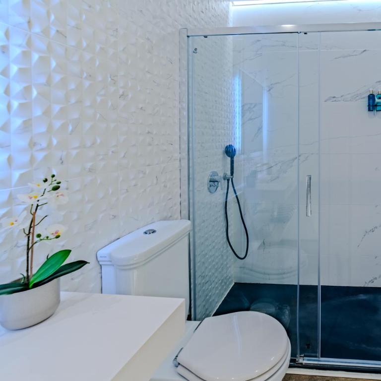 Apartamentos LOLA y MANUELA en primera línea playa Carihuela con excelente Terraza-jardin de 80 m2 frente al Mar con aparcamiento privado Ideal para descansar oyendo las olas del Mar - Appartement 2 Chambres - 3
