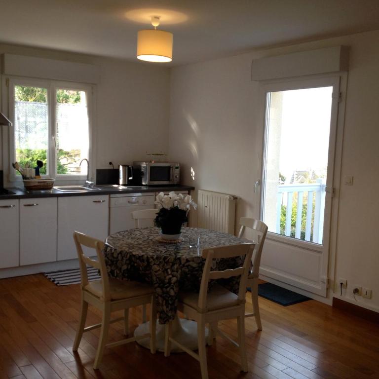Appartements et gîte Les Hauts de Sophia - Apartment with Sea View - 14