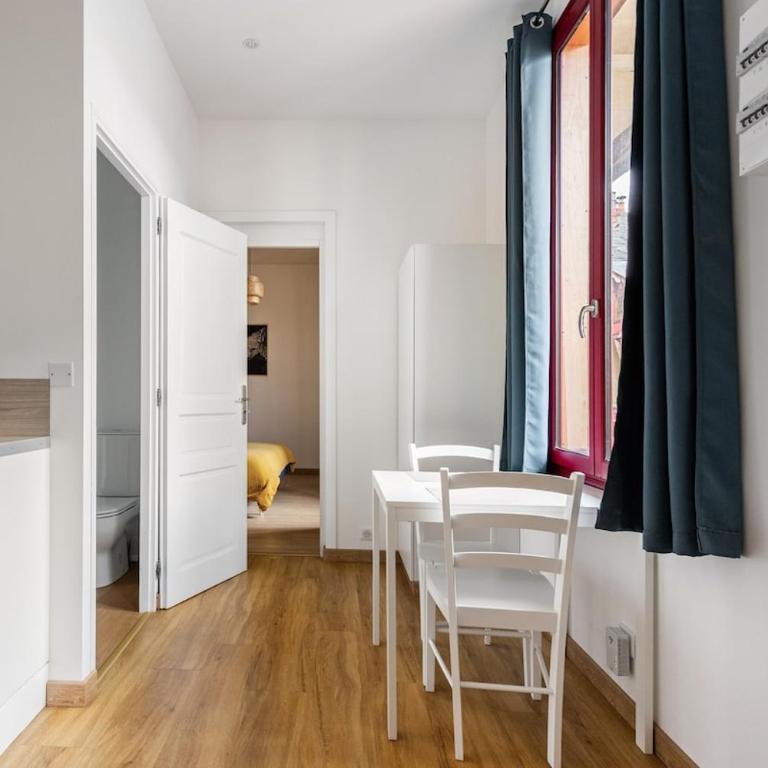 Charmant appartement - Appartement 1 Chambre - 17