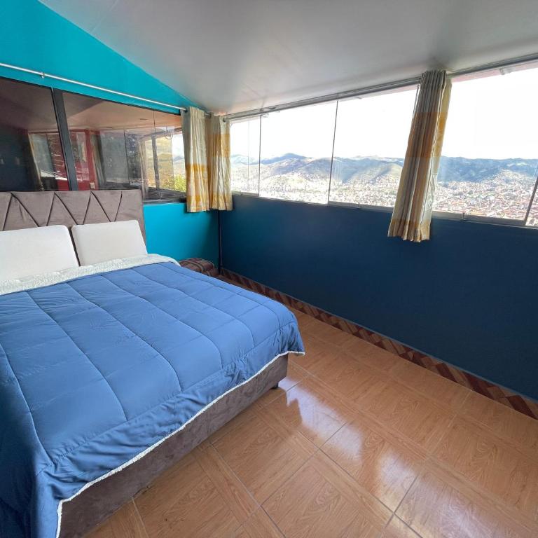 Apartment Complete San Blas View House 2 - Two-Bedroom Apartment with City View - 5