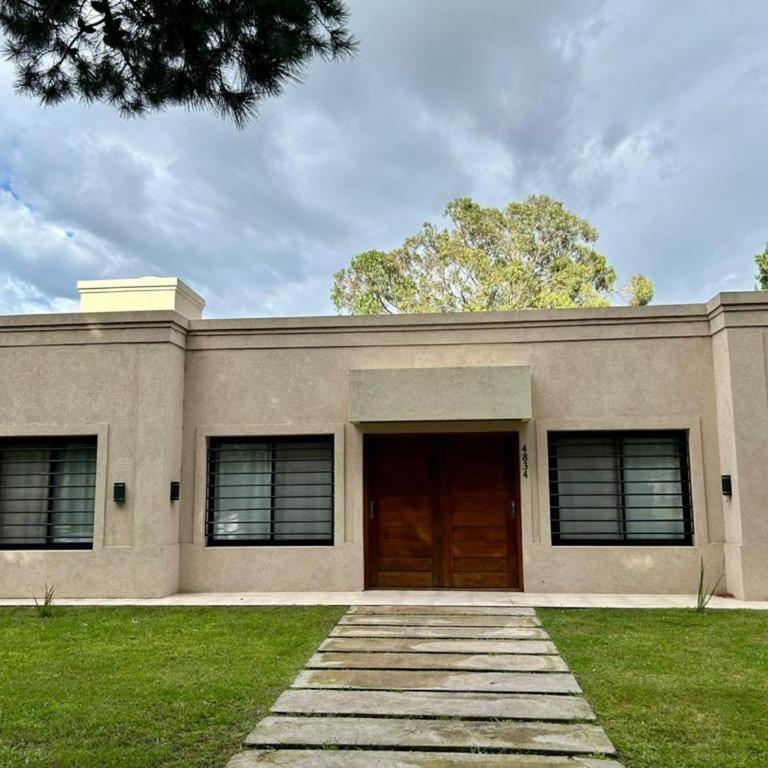 casa en lucila del mar - Two-Bedroom House - 1