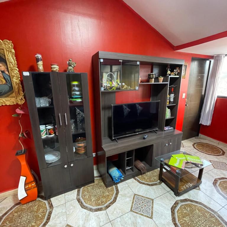 Apartment Complete San Blas View House 2 - Two-Bedroom Apartment with City View - 10