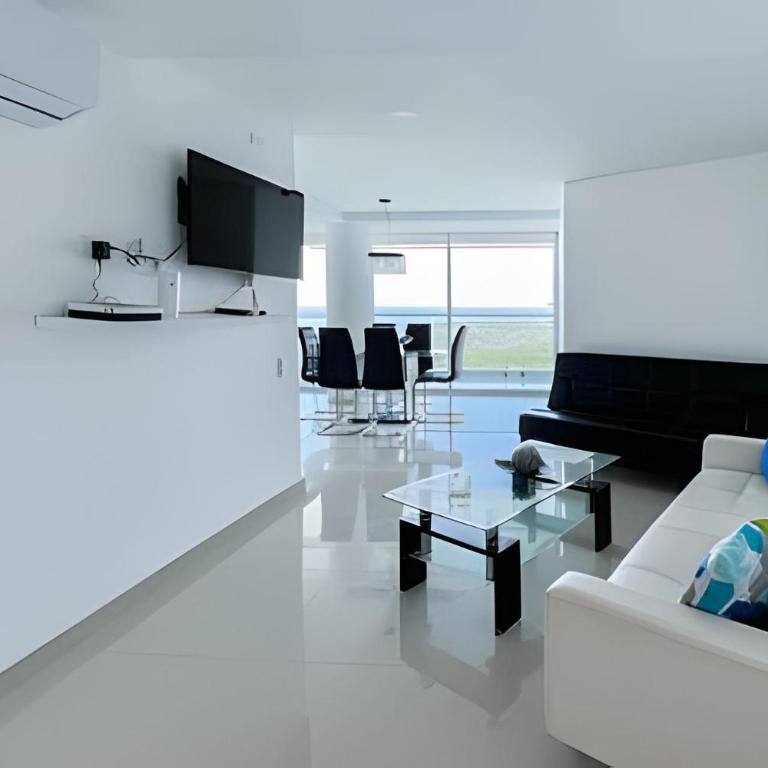 3+1 Dormitorios salida directa playa Morros. Vistas - Apartamento - 3
