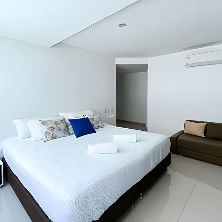 3+1 Dormitorios salida directa playa Morros. Vistas - Apartamento - 62
