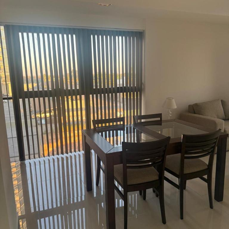 Coqueto departamento en Puerto Amarras - Apartamento de 1 dormitorio - 10