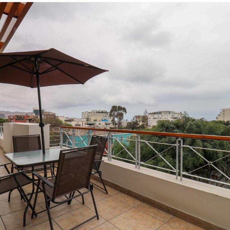 Deluxe 1BR with Terrace in Barranco - One-Bedroom Apartment - 16