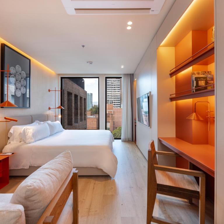The Cut Hotel - Superior Queen Room - 1