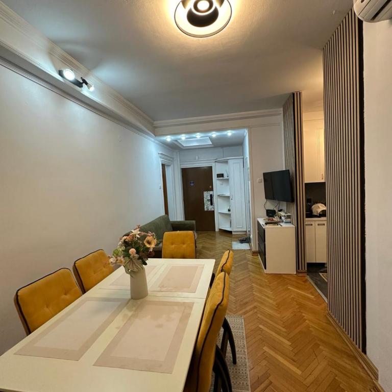 Leo-Lux Senjak - Two-Bedroom Apartment - 23