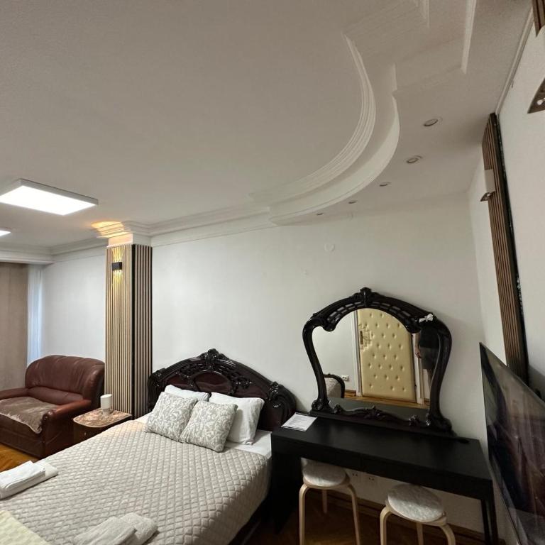 Leo-Lux Senjak - Two-Bedroom Apartment - 12