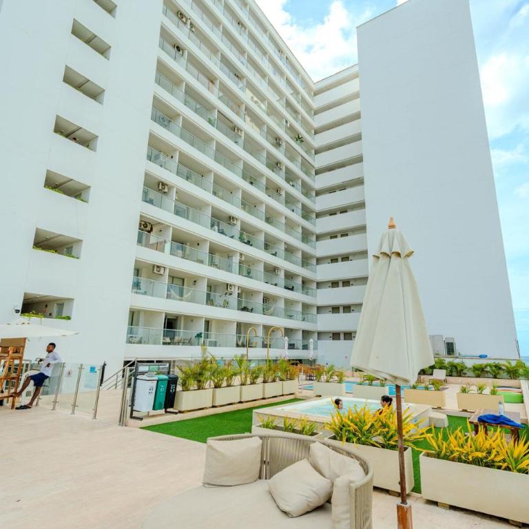 Apartamento Despierta Frente al Mar, con jacuzzi, piscinas y baño turco, cerca al aeropuerto - Two-Bedroom Apartment - 11