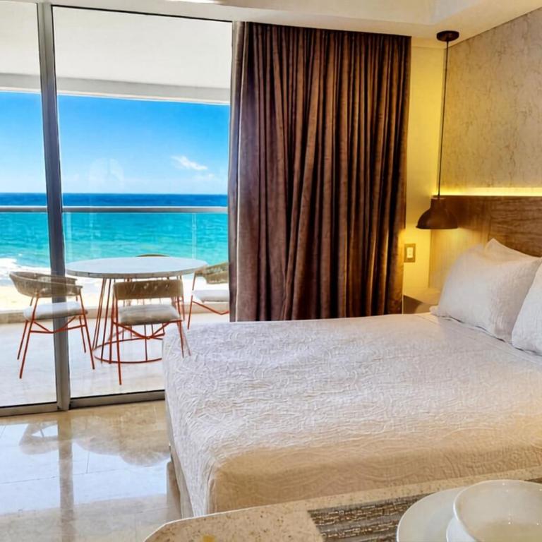 Apartamento Despierta Frente al Mar, con jacuzzi, piscinas y baño turco, cerca al aeropuerto - Two-Bedroom Apartment - 17
