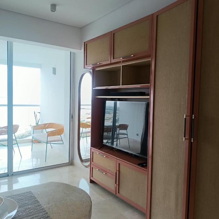 Apartamento Despierta Frente al Mar, con jacuzzi, piscinas y baño turco, cerca al aeropuerto - Two-Bedroom Apartment - 32